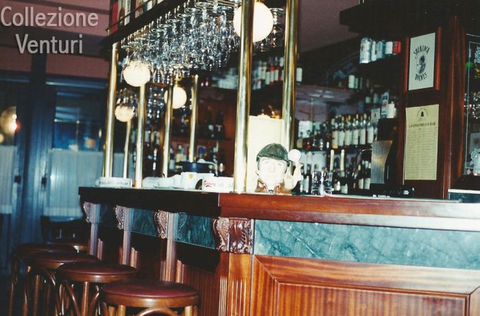 Sherlock Holmes Pub e Venturi Sport