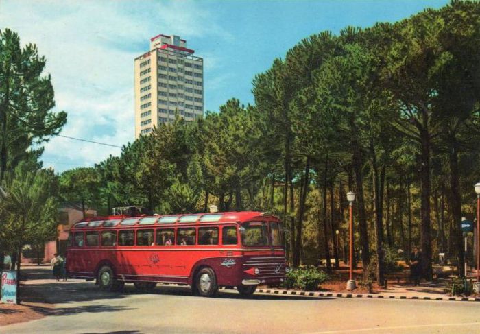 rotonda primo maggio milano marittima