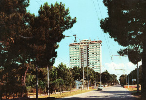 milano marittima grattacielo royal palace 1969