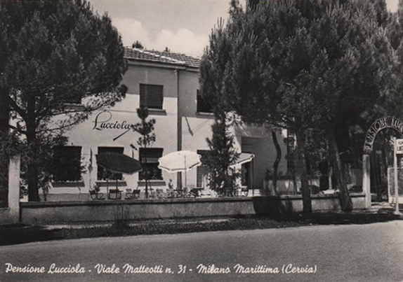 Pensione Lucciola - Viale Matteotti, Fam. Villa (oggi appartamenti)