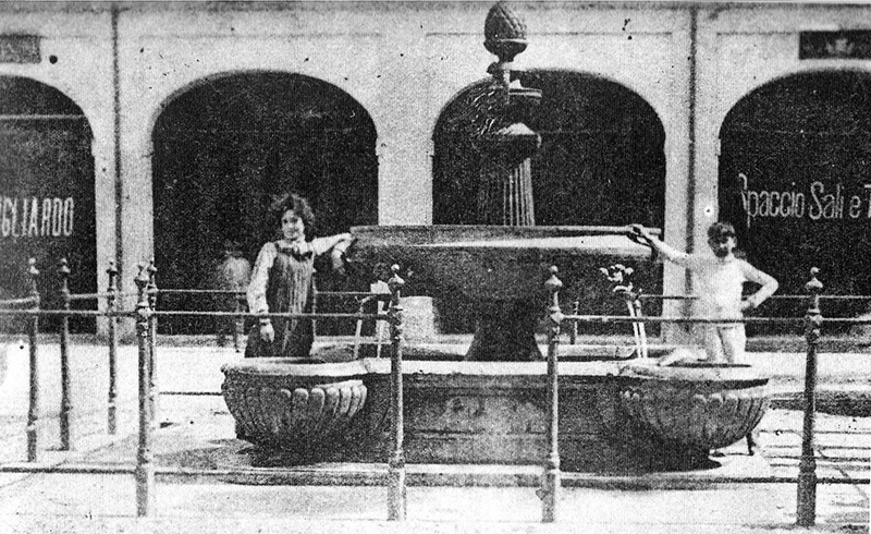 la fontana simbolo di cervia